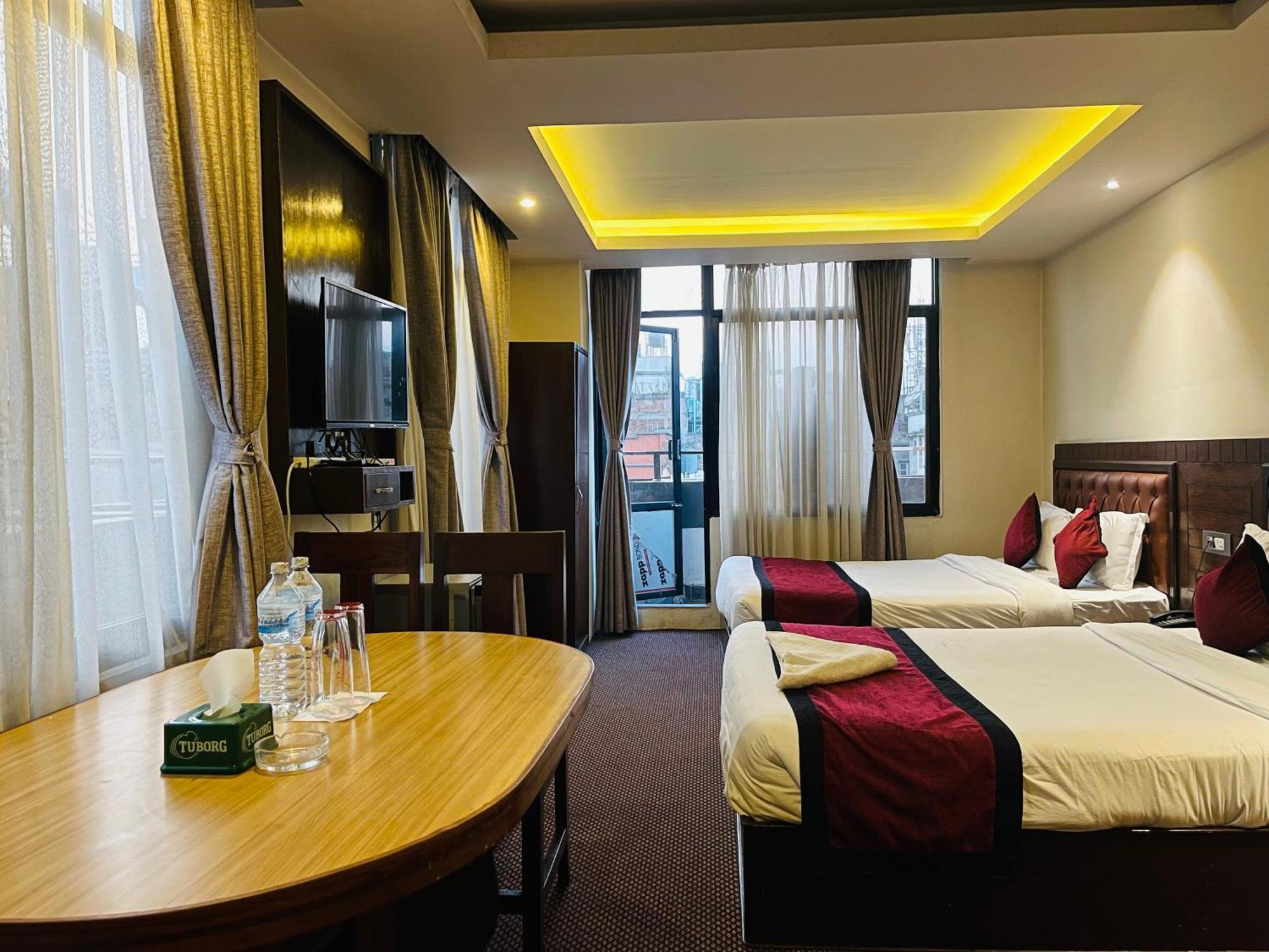 Hotel De Universal Катманду Екстер'єр фото