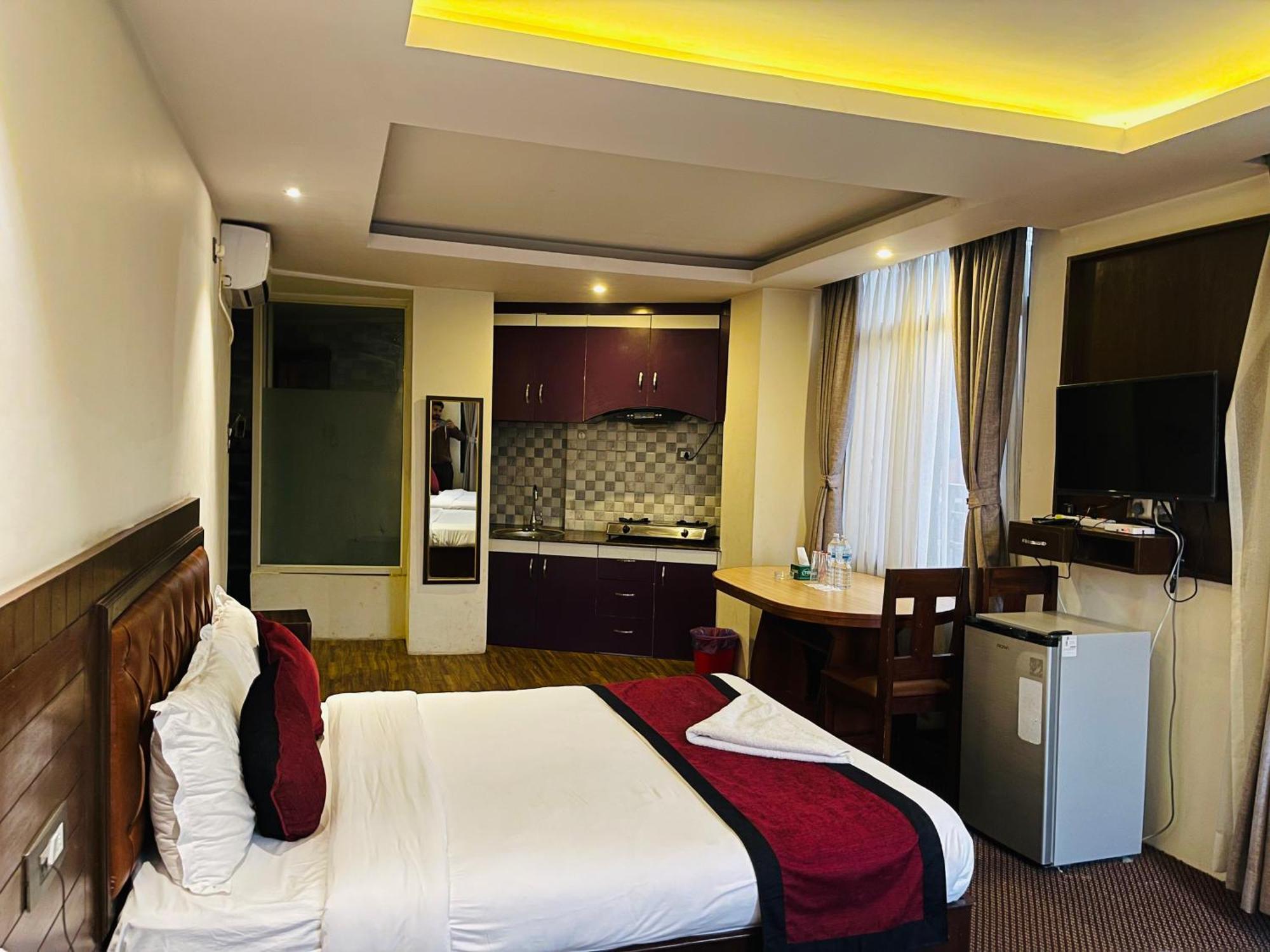 Hotel De Universal Катманду Екстер'єр фото